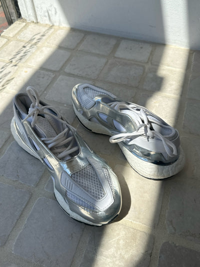Stella McCartney Size 8 Sneakers (Pre-owned)