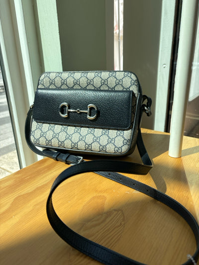 Gucci Handbags (Pre-owned)