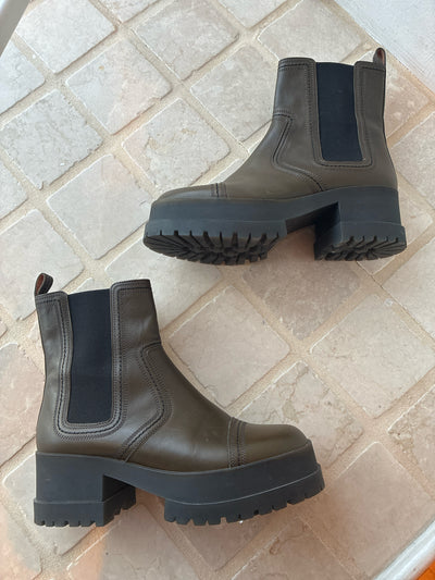 Clergerie Size 38 Boots (Pre-owned)