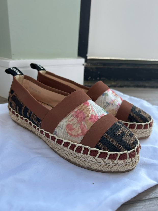 Fendi Size 35 Shoes (Pre-owned)