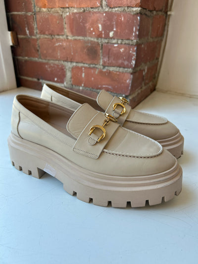 Stuart Weitzman Size 6 Shoes (Pre-owned)