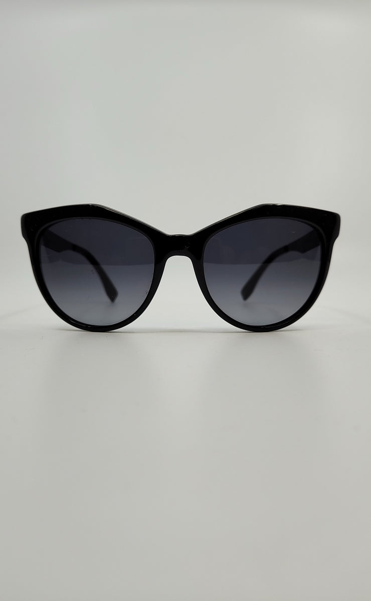 Fendi Sunglasses (Pre-owned)