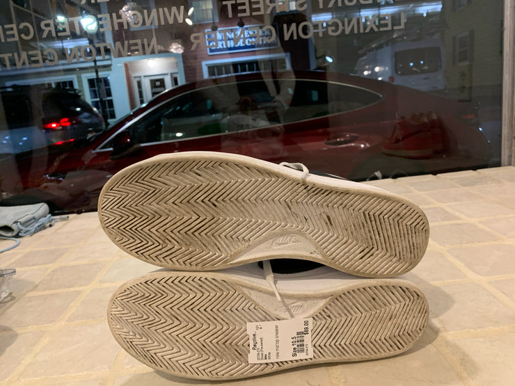 Nike Size 10.5 Shoes (Pre-owned)