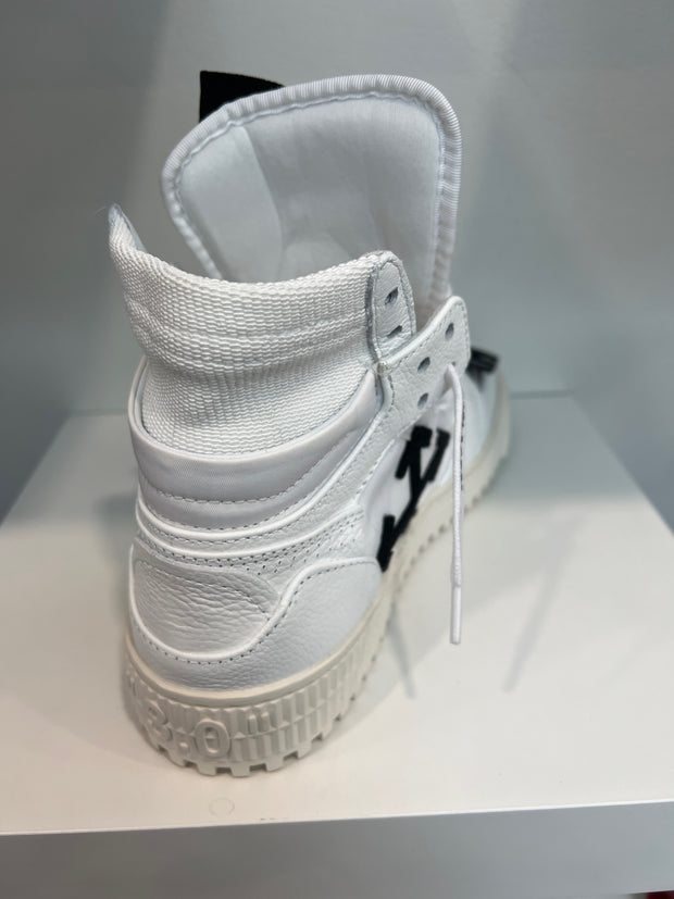 Off White Size 37 Sneakers (Pre-owned)