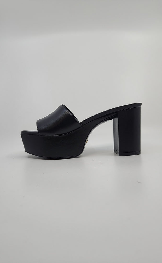 Stuart Weitzman Size 10 Shoes (Pre-owned)