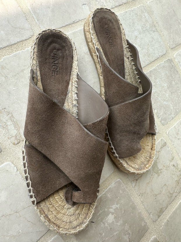 Vince Size 6 Shoes (Pre-owned)