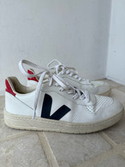 Veja Size 8 Sneakers (Pre-owned)