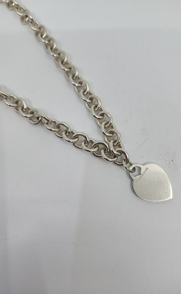 Tiffany & Co Necklaces (Pre-owned)