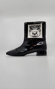 Moschino Size 35 Boots (Pre-owned)