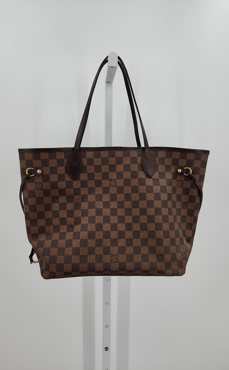 Louis Vuitton Handbags (Pre-owned)