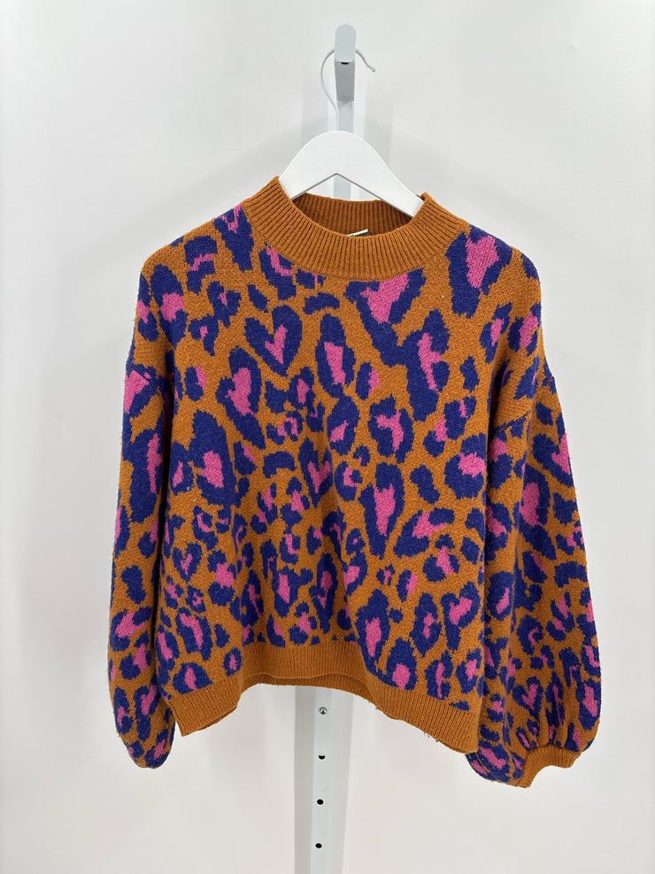 Farm Sweaters (Pre-owned)
