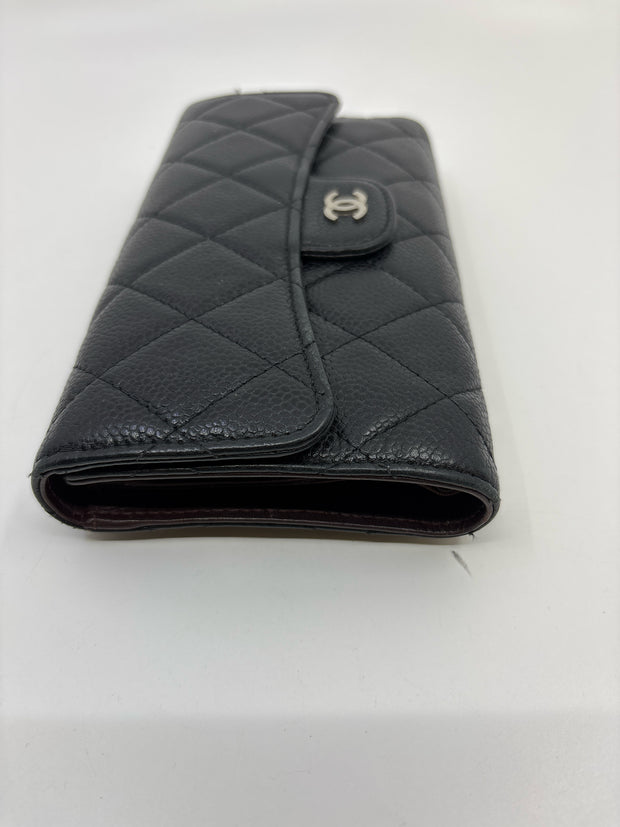 Chanel Wallets (Pre-owned)