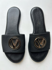 Valentino Size 7 Shoes (Pre-owned)