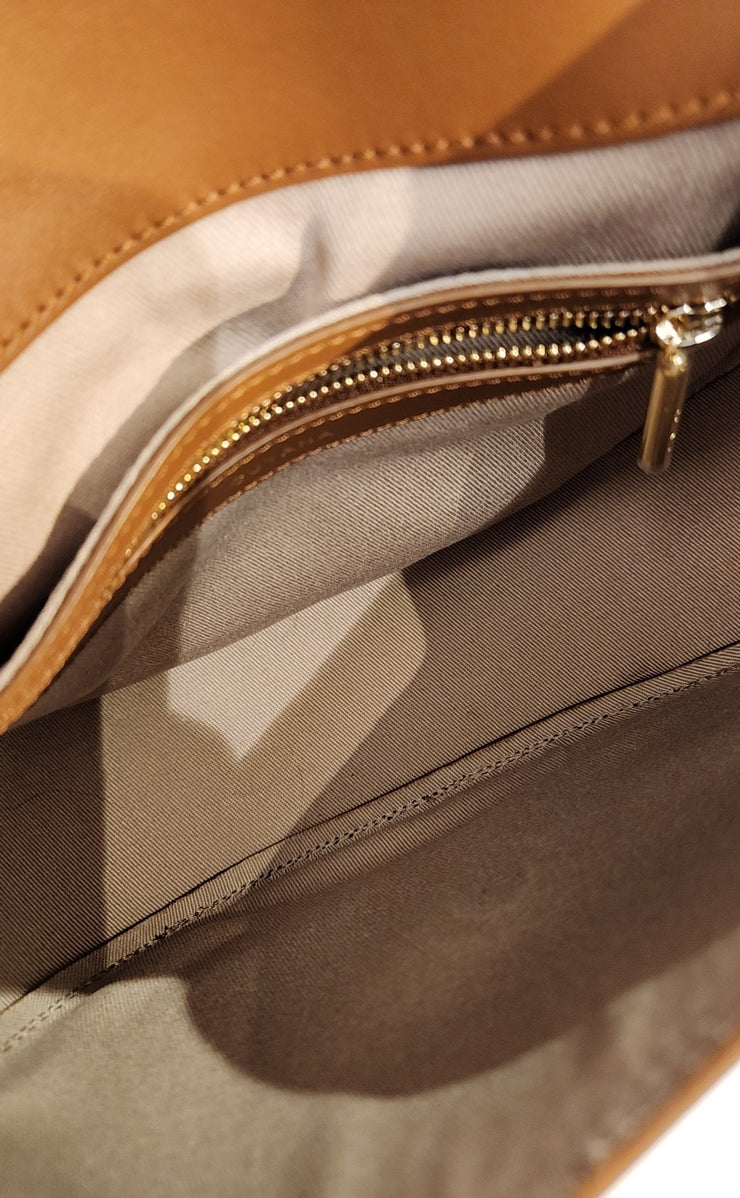 Cuyana Handbags (Pre-owned)