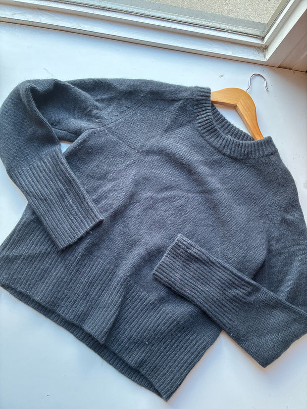 Arch4 Sweaters (Pre-owned)