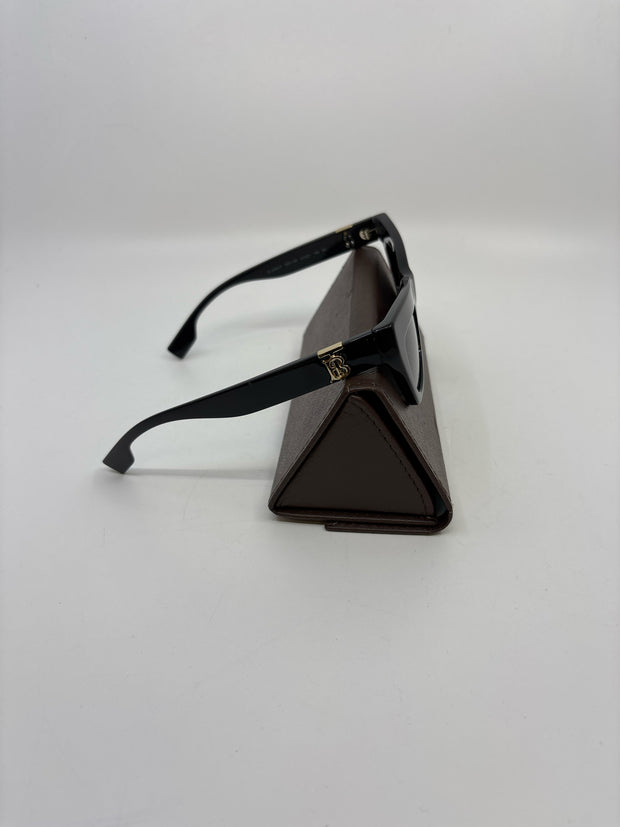 Burberry Sunglasses (Pre-owned)