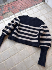 Sea Sweaters (Pre-owned)