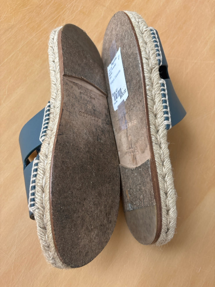 Hermes Size 41 Shoes (Pre-owned)