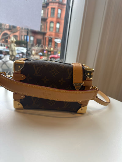 Louis Vuitton Handbags (Pre-owned)