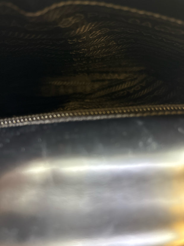 Prada Handbags (Pre-owned)