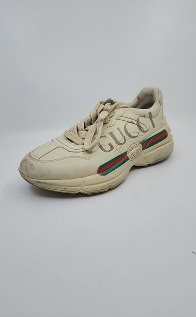 Gucci Size 39 Sneakers (Pre-owned)