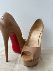 Christian Louboutin Size 40 Shoes (Pre-owned)