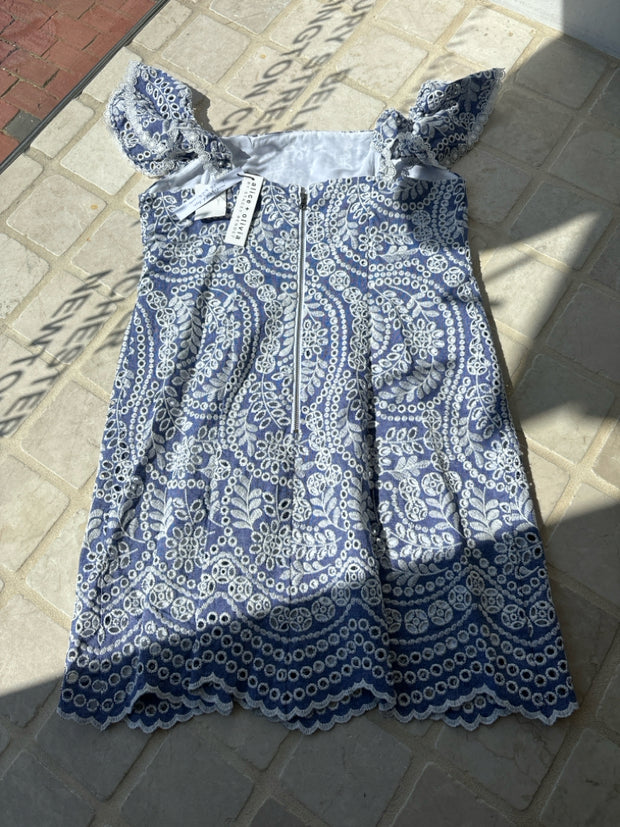 Alice & Olivia Size 8 Dresses (Pre-owned)