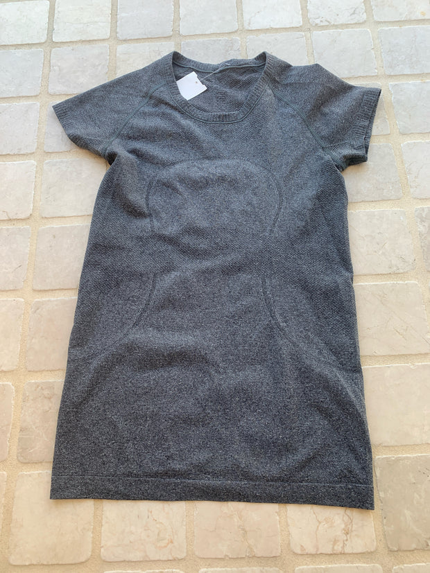 Lululemon 6 Activewear (Pre-owned)
