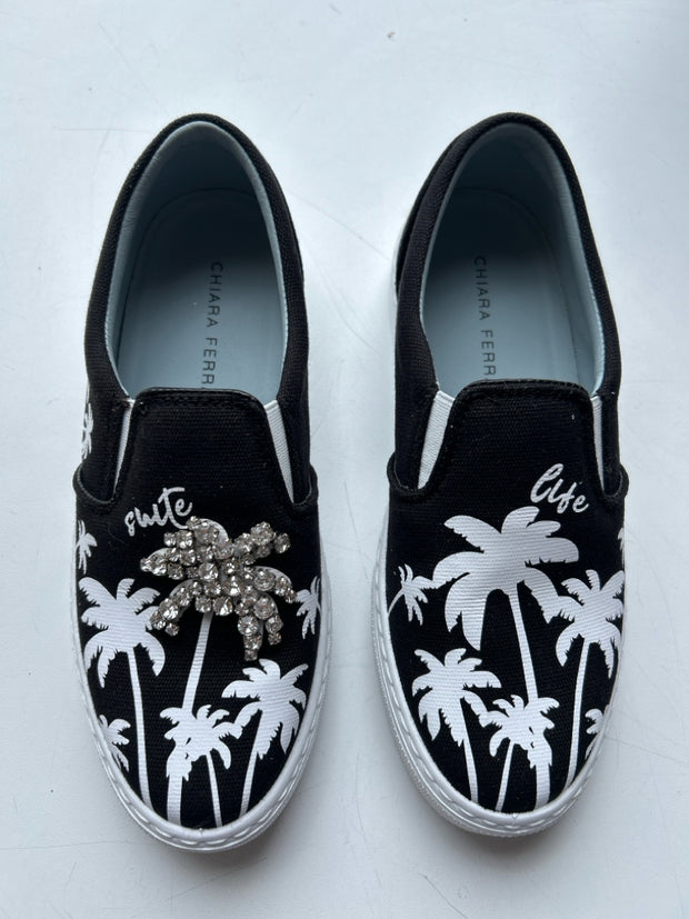 Chiara Ferragni Size 37 Sneakers (Pre-owned)