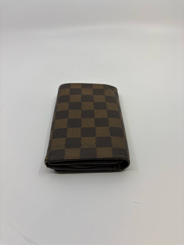 Louis Vuitton Wallets (Pre-owned)