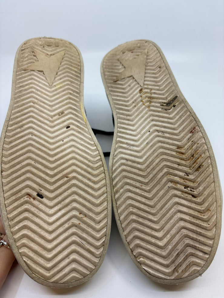 Golden Goose Size 37 Sneakers (Pre-owned)