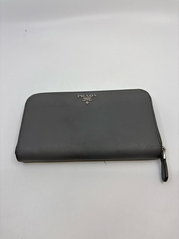 Prada Wallets (Pre-owned)