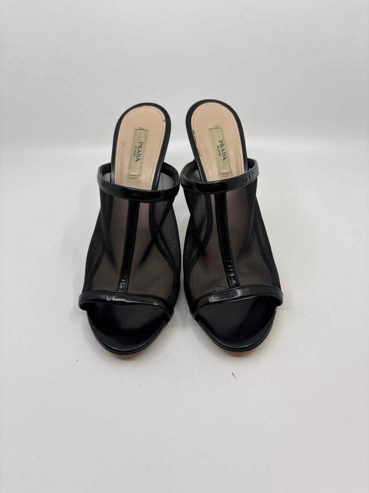 Prada Size 38.5 Shoes (Pre-owned)