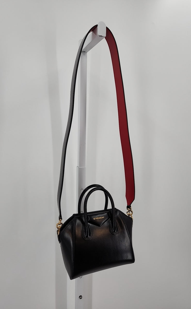 Givenchy Handbags (Pre-owned)