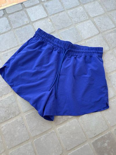 Athleta Size Medium Shorts (Pre-owned)