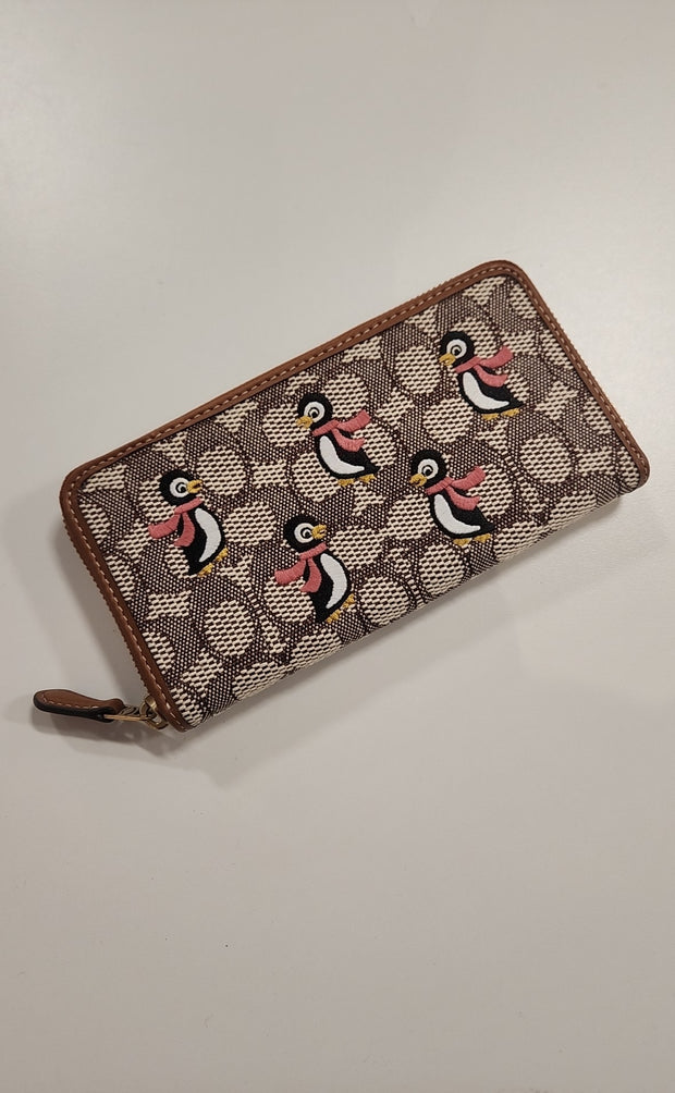 Coach Wallets (Pre-owned)