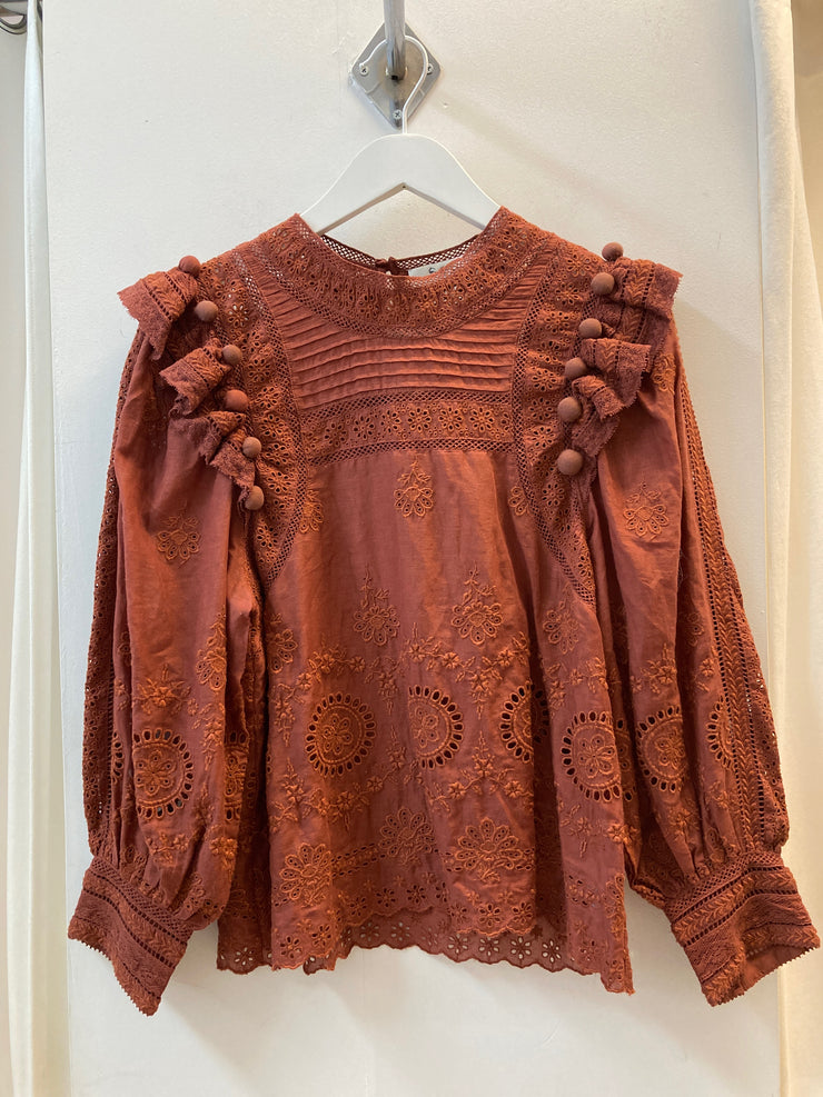 Sea Size 2 Shirts (Pre-owned)