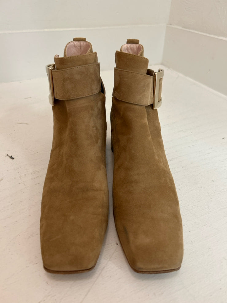 Roger Vivier Size 38 Boots (Pre-owned)