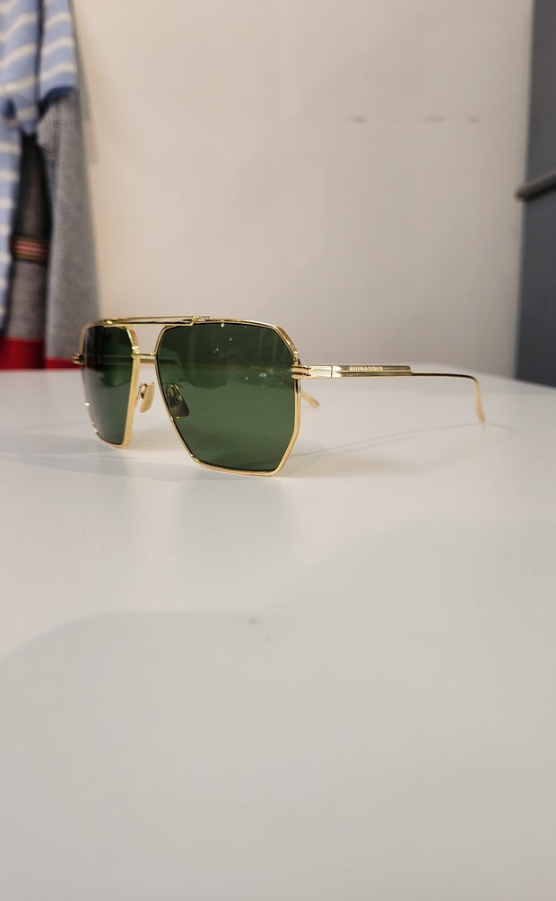 Bottega Veneta Sunglasses (Pre-owned)