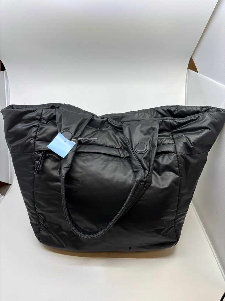 Caara Handbags (Pre-owned)