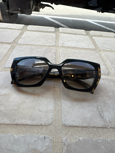 Prada Sunglasses (Pre-owned)