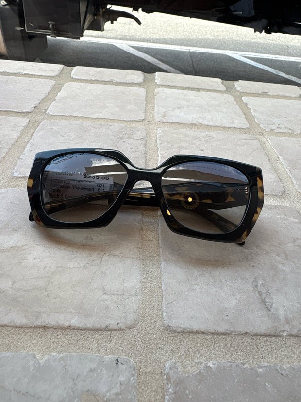 Prada Sunglasses (Pre-owned)