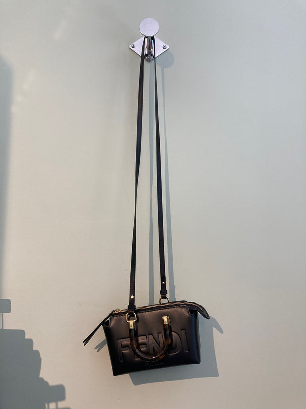 Fendi Handbags (Pre-owned)