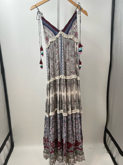 Rococo Sand Size M Dresses (Pre-owned)
