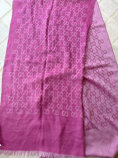 Gucci Scarves (Pre-owned)