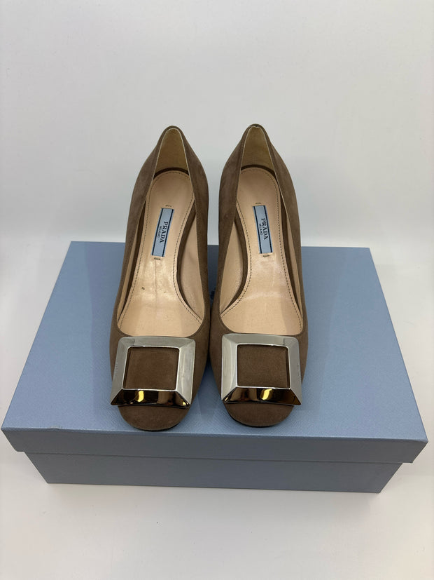 Prada Size 36.5 Shoes (Pre-owned)