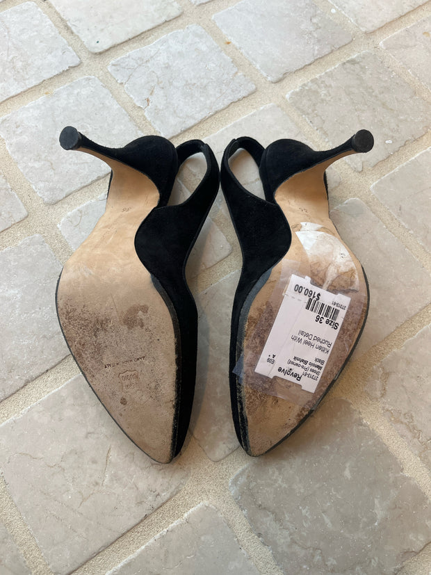 Manolo Blahnik Size 36 Shoes (Pre-owned)