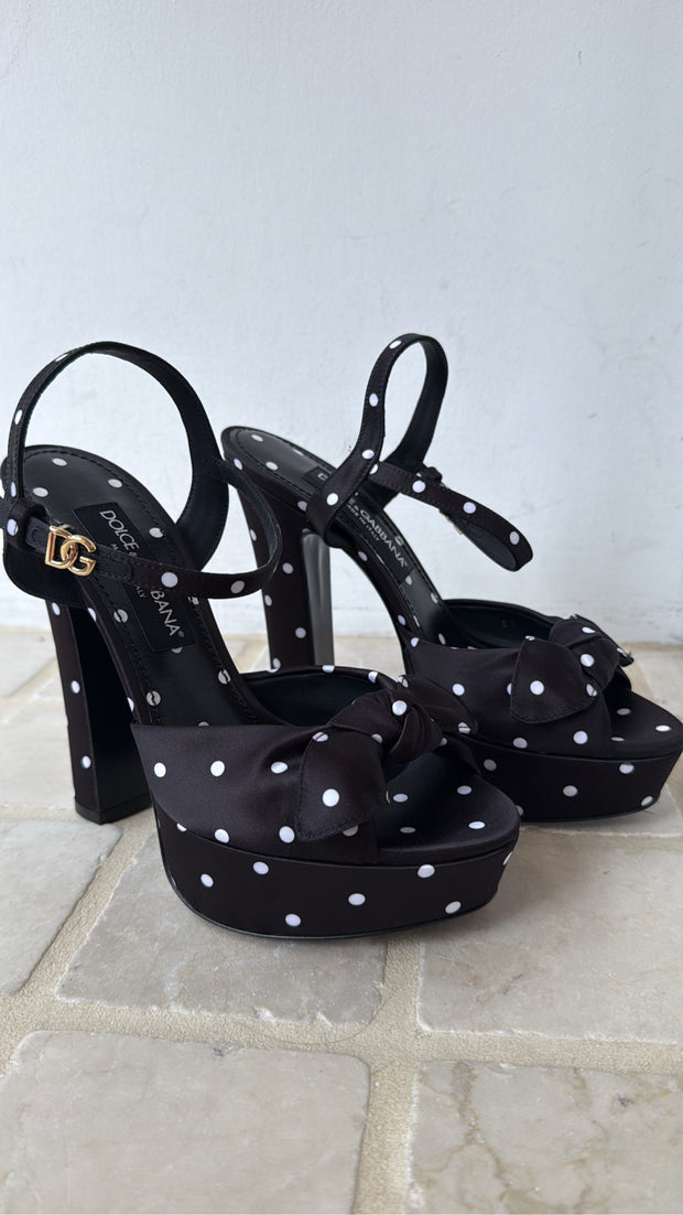 Dolce & Gabbana Size 38 Shoes (Pre-owned)