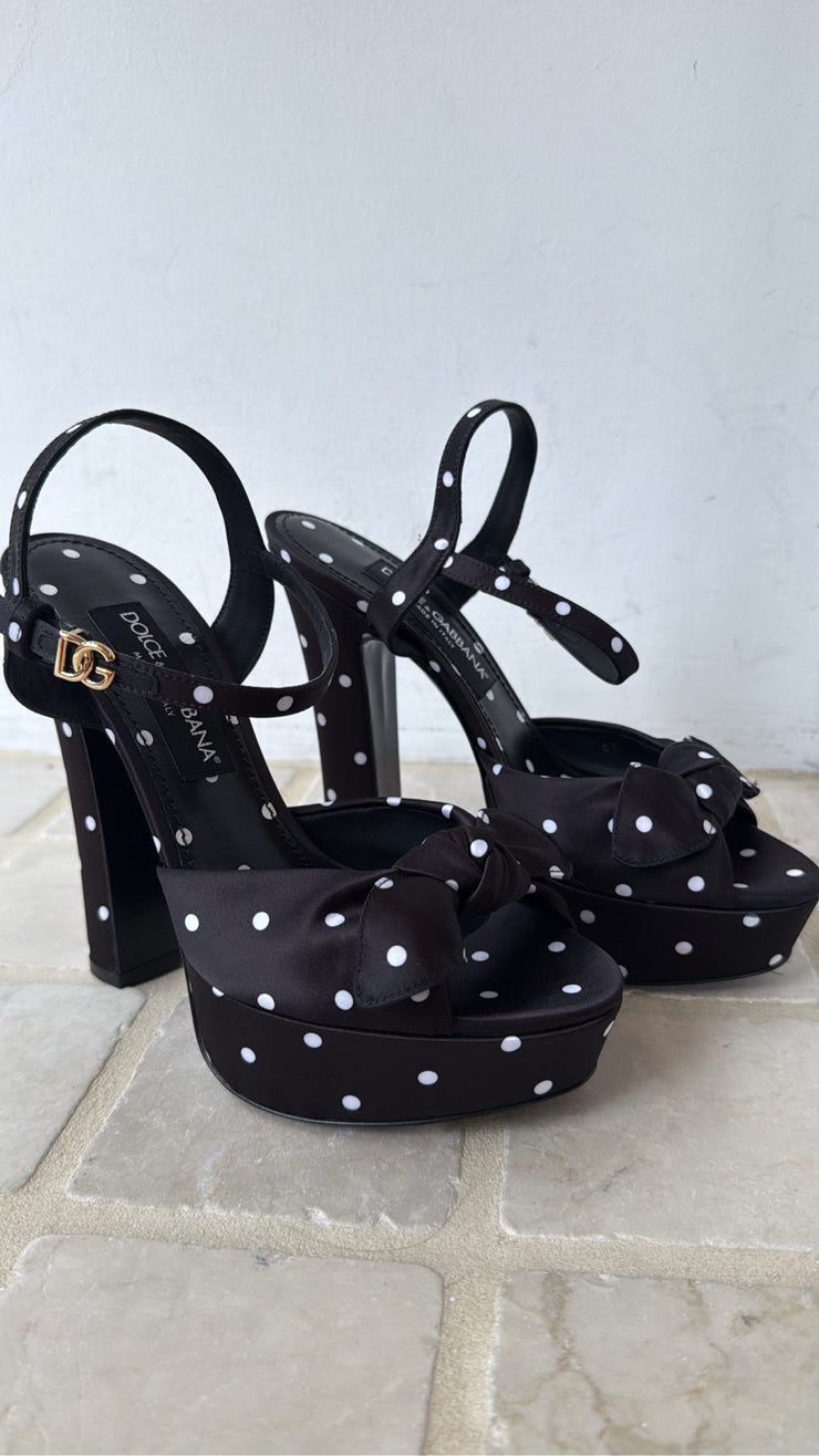 Dolce & Gabbana Size 38 Shoes (Pre-owned)