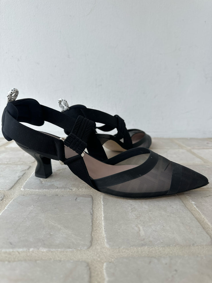 Fendi Size 40 Shoes (Pre-owned)